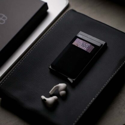 Midnight - Image 6