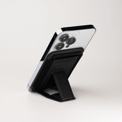 Gilbert Black - Image 2