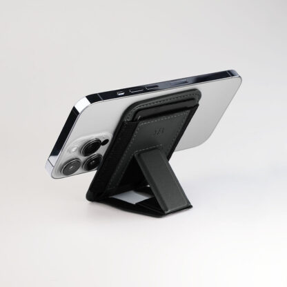 Gilbert Black - Image 3