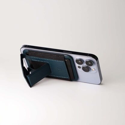 Gilbert Blue - Image 5